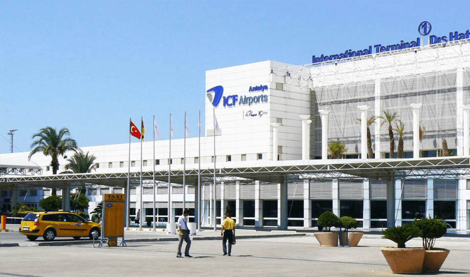 Antalya Flughafen AYK